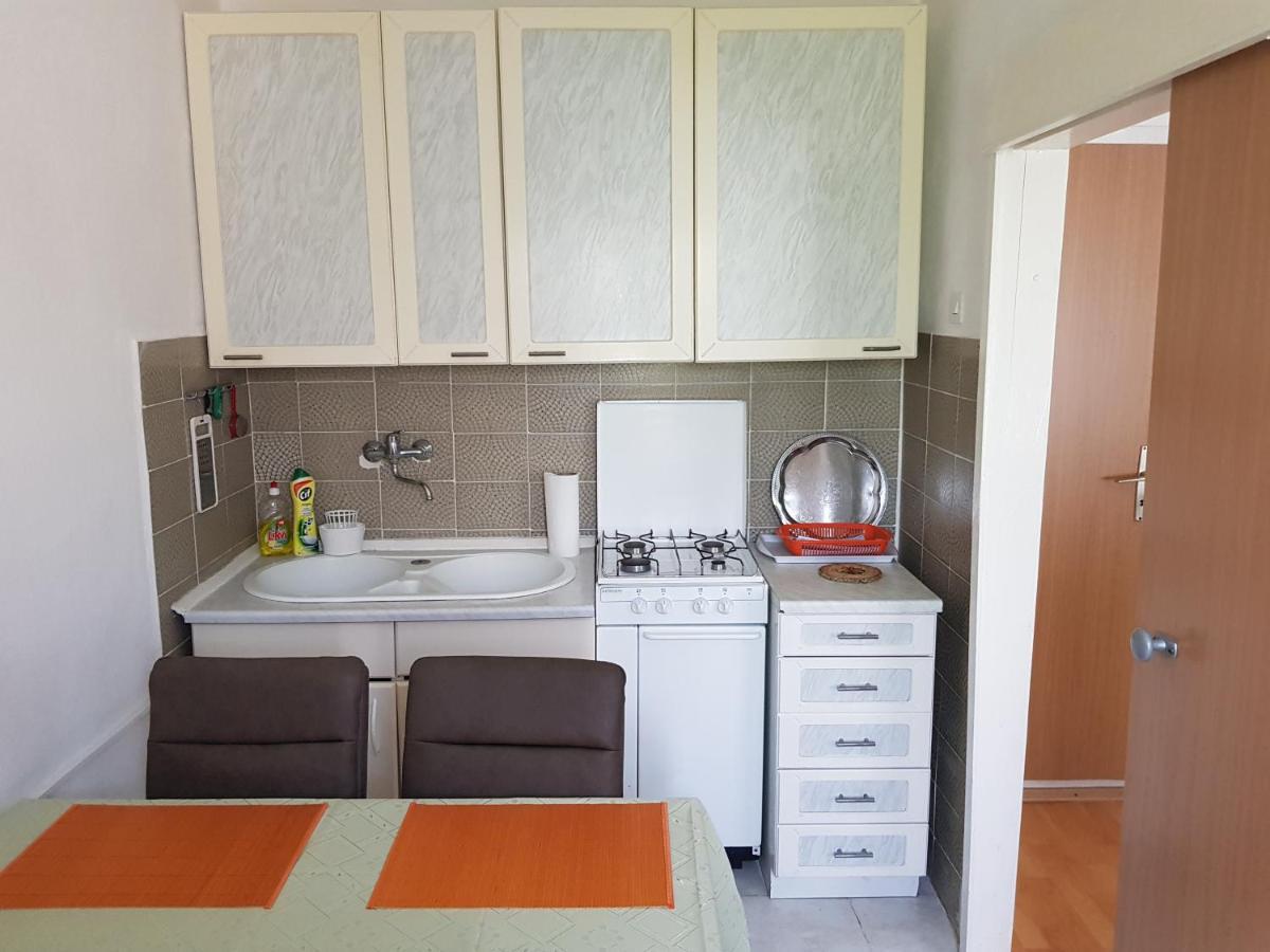 Apartments Nikol Lopar Exterior foto
