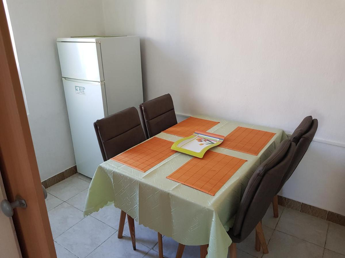 Apartments Nikol Lopar Exterior foto